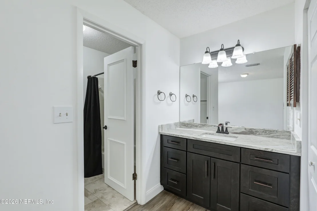 Photo of 111 LOBELIA Road