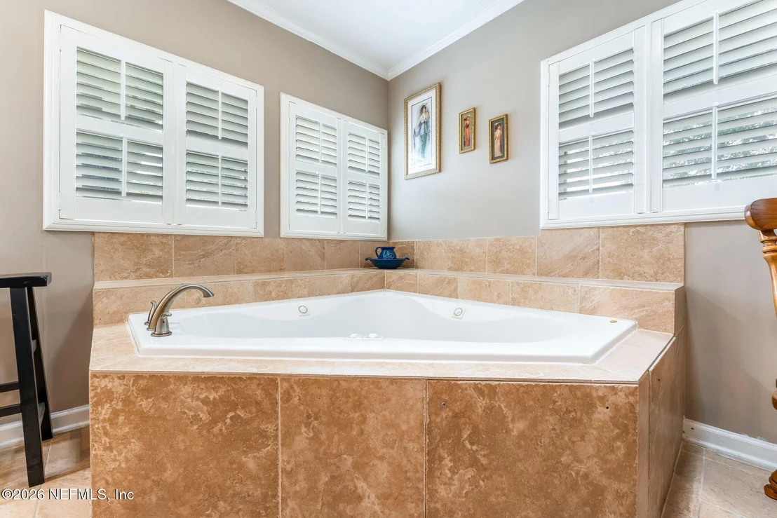 Photo of 7307 MAPLE TREE Drive