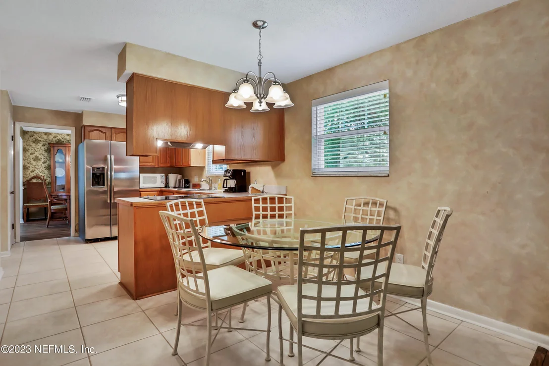 Photo of 1036 GLEN ECHO Road