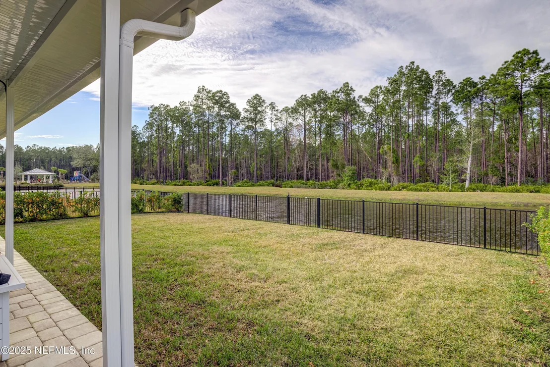 Photo of 231 SILKGRASS Place