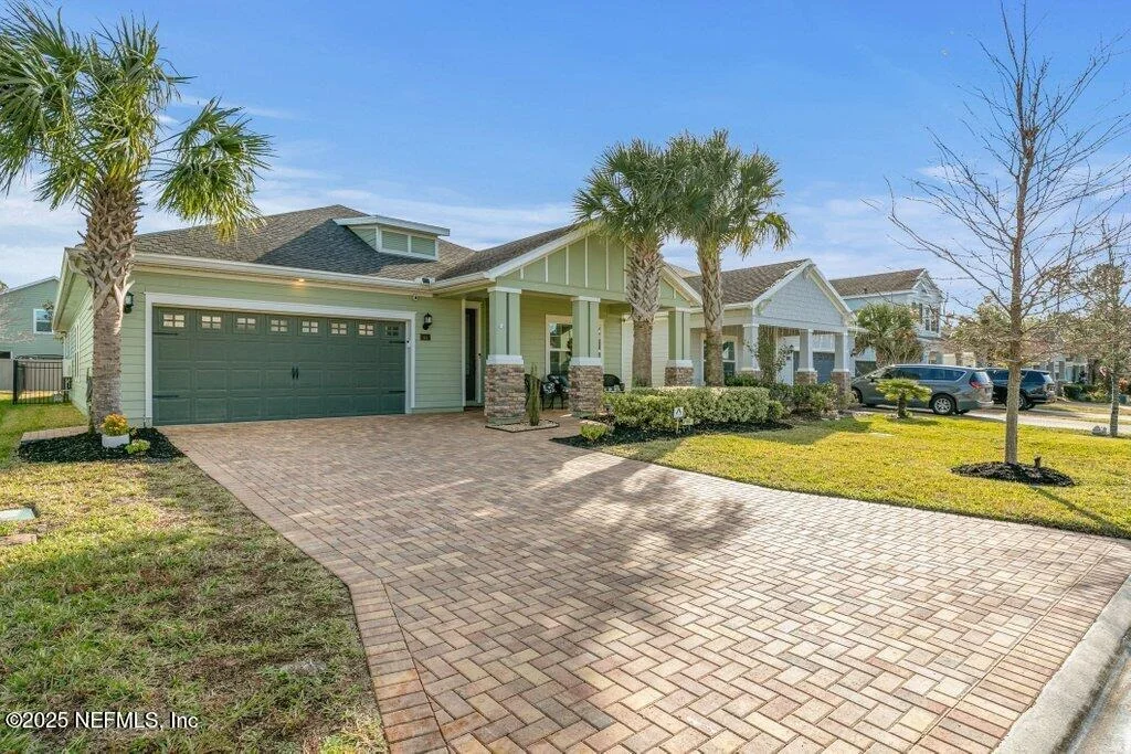 Photo of 85 HOWELL Court