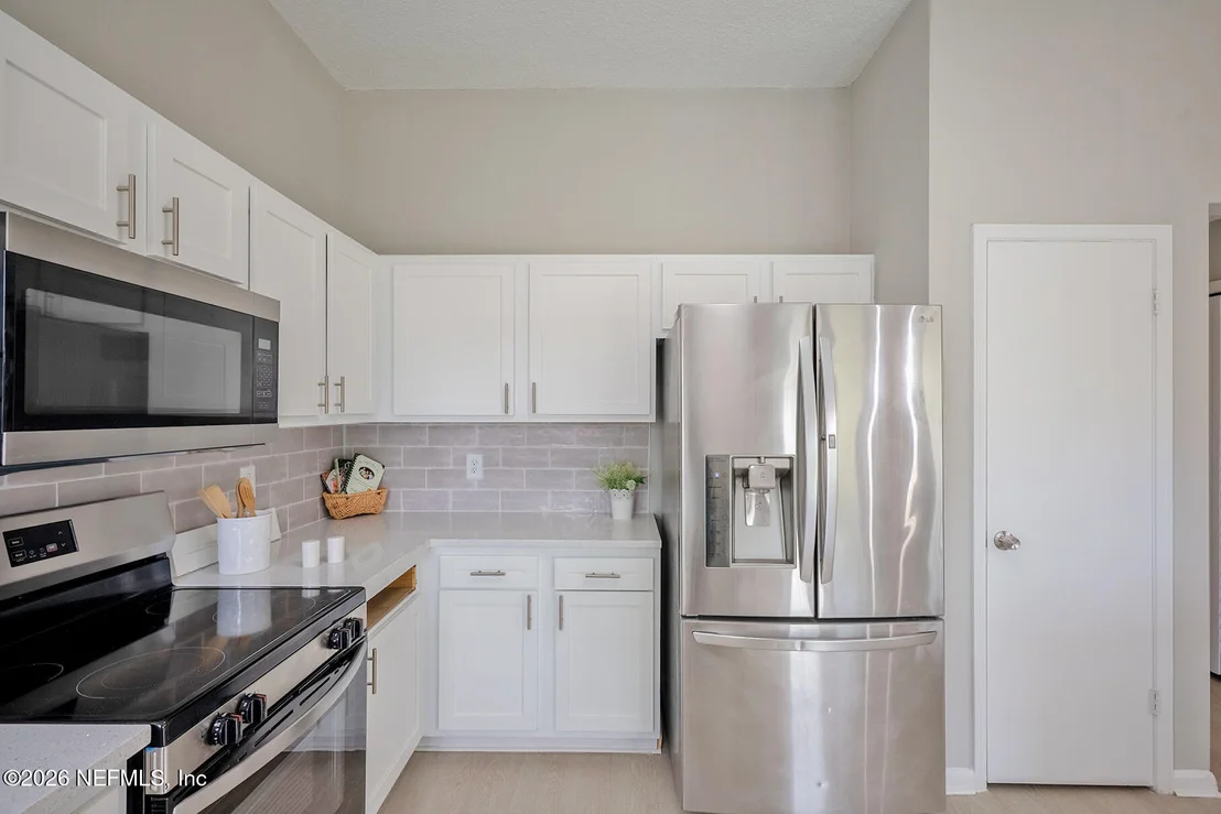 Photo of 7838 MOSS POINTE Trail W