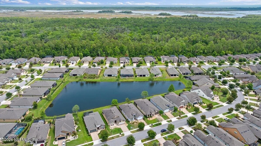 Photo of 213 WOOD POND Loop