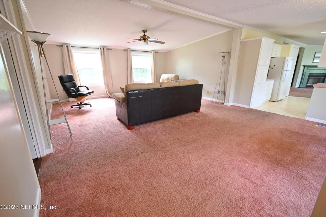 Photo of 11349 DEERWOOD Circle