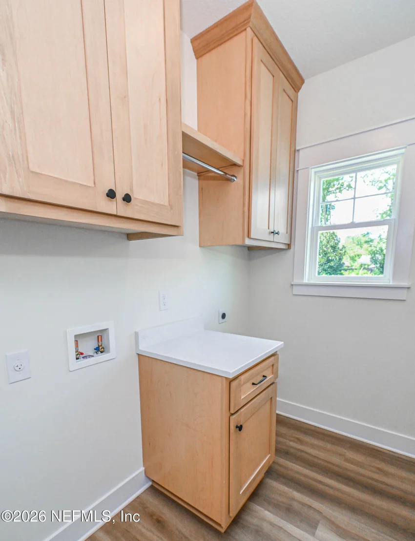 Photo of 839 N LOWDER Street
