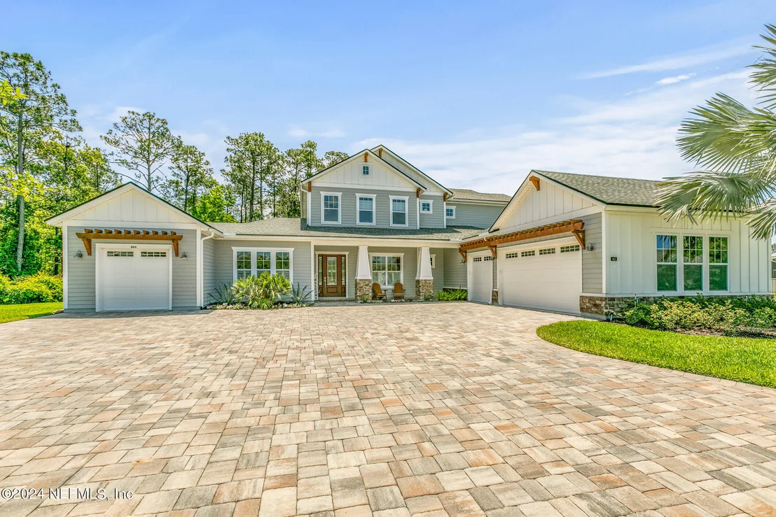 Photo of 863 OLD BLUFF Drive