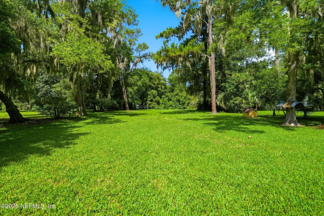 Photo of 1434 RIVER Road