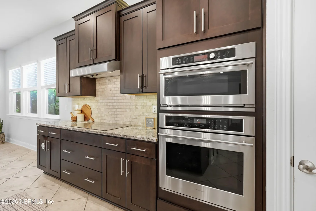 Photo of 801 MONTAGUE Drive