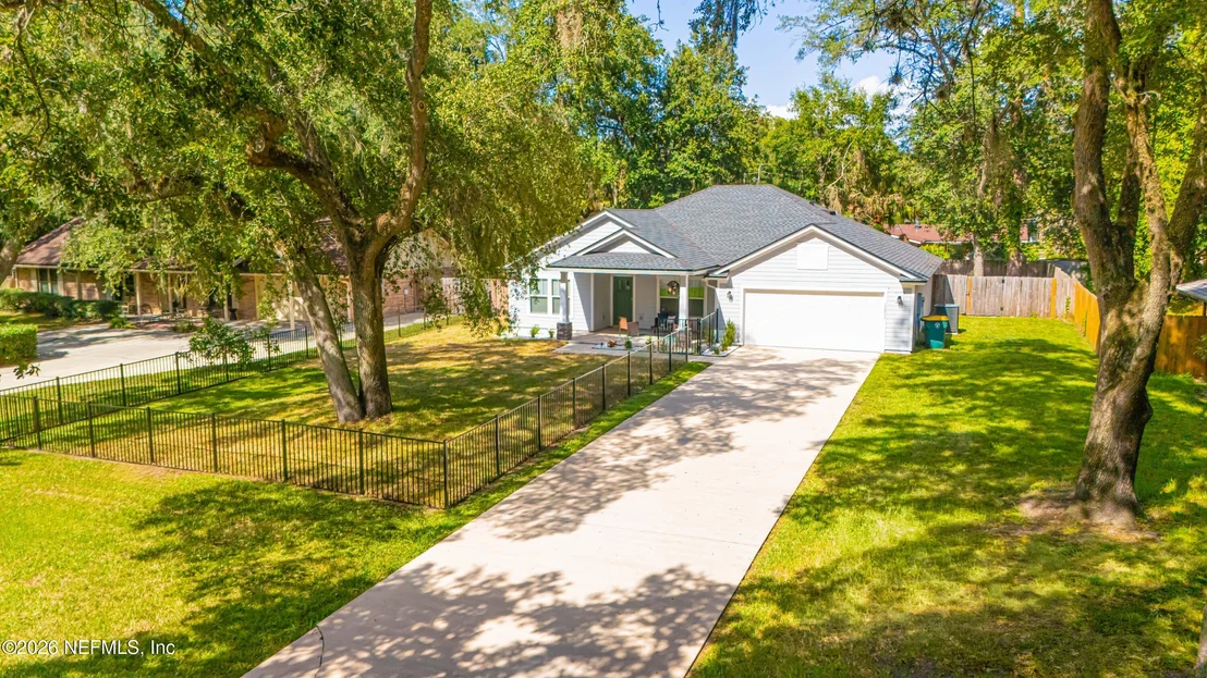 Photo of 12911 SILVER OAK Drive