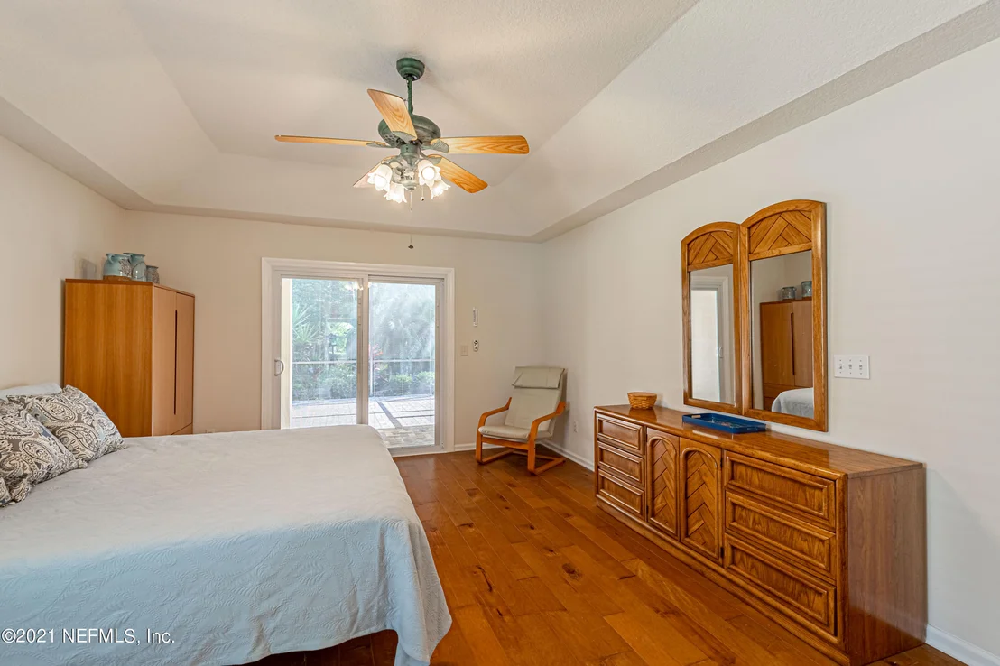 Photo of 721 GREYSTONE Lane