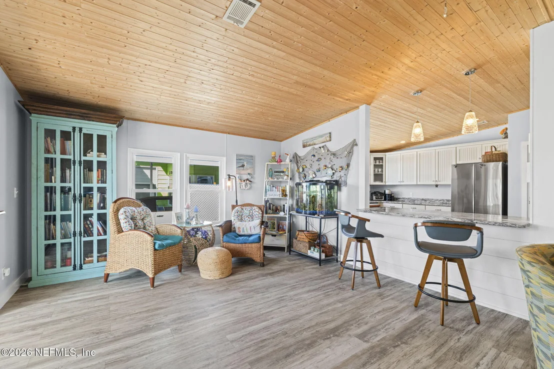 Photo of 223 STARBOARD Drive