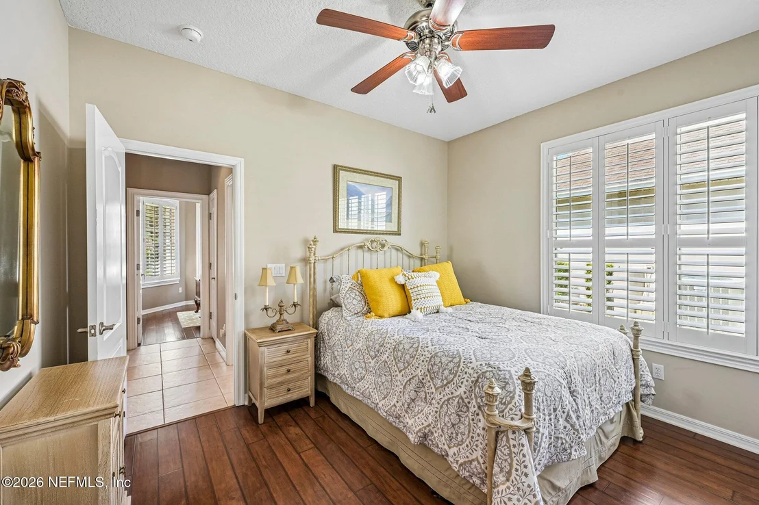 Photo of 325 ISLAND GREEN Drive