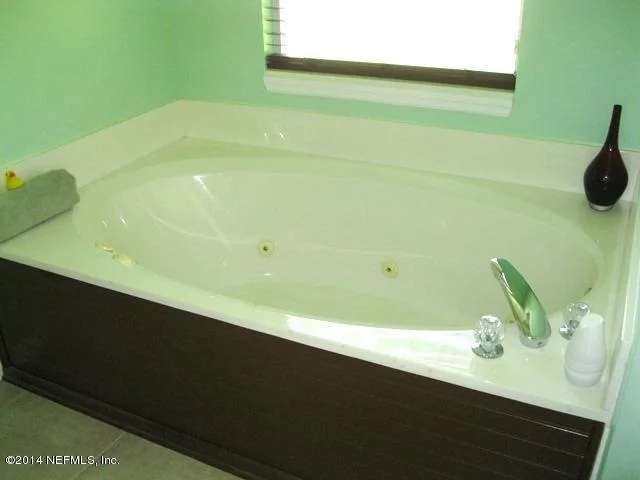 Photo of 212 Bobolink Place