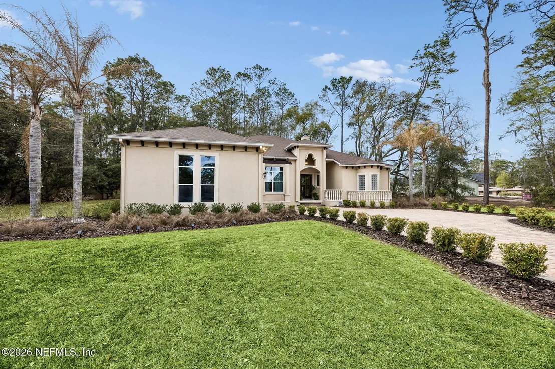 Photo of 283 ESTATES Drive