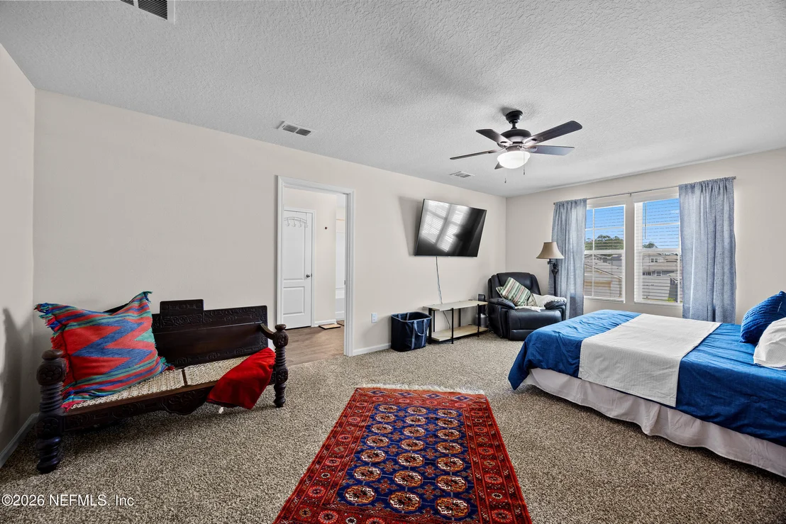 Photo of 70168 ROSEAPPLE Court