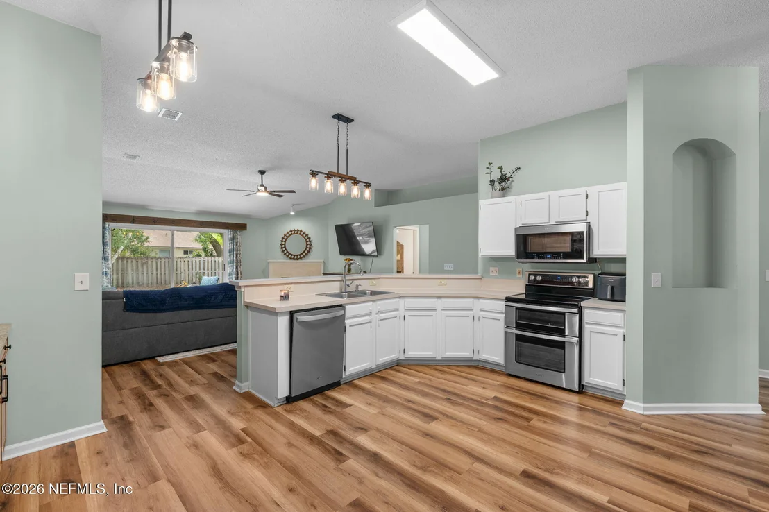 Photo of 741 AUSTIN Place