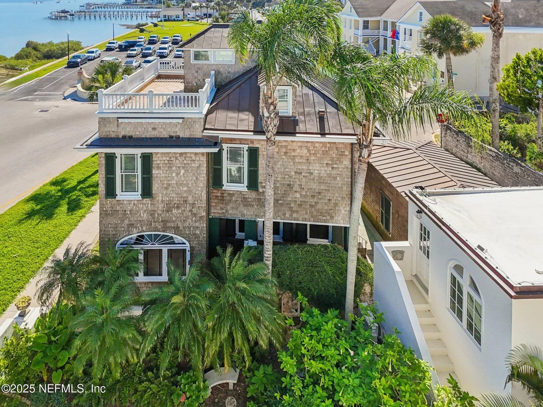 Photo of 178 AVENIDA MENENDEZ