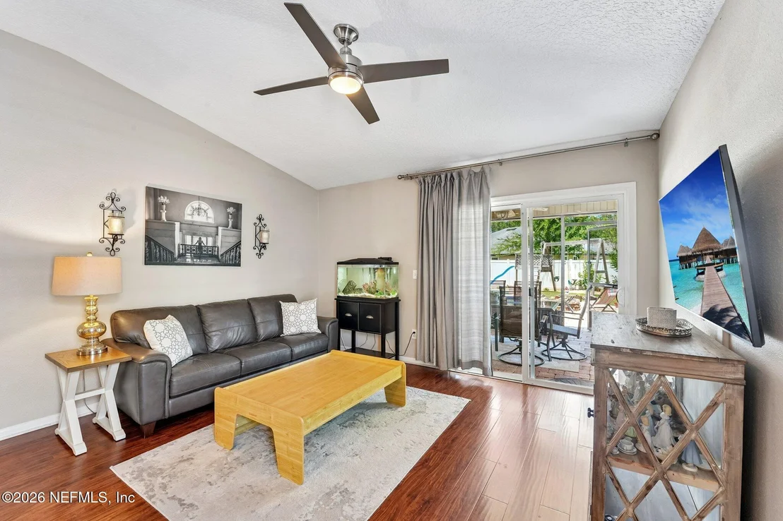 Photo of 96398 COMMODORE POINT Drive