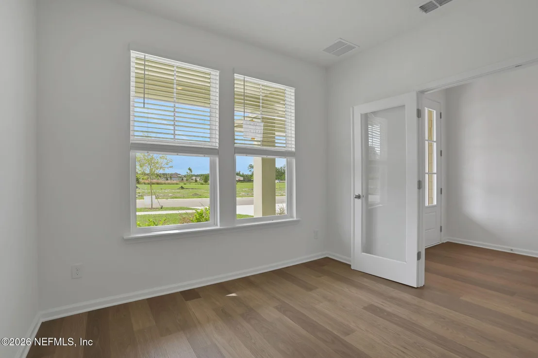 Photo of 33 WINDMILL PALM Way