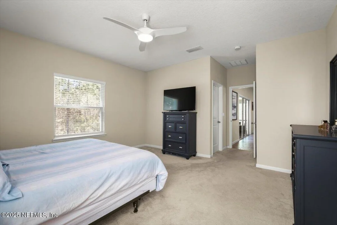 Photo of 9486 LOVAGE Lane