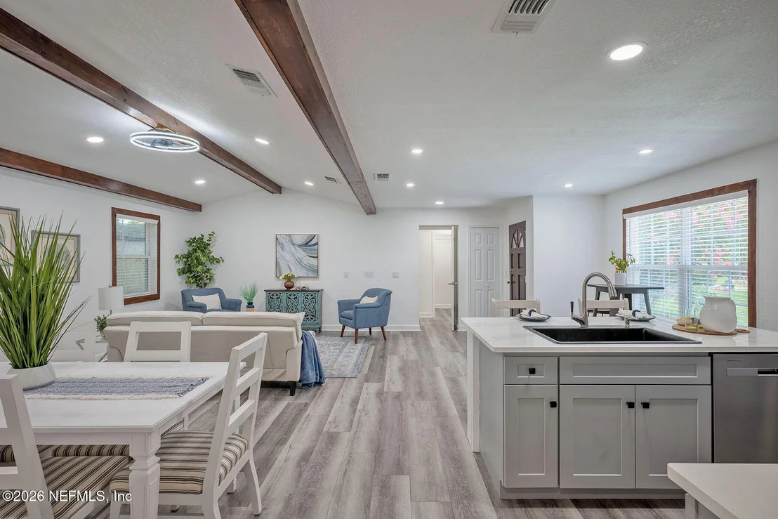 Photo of 2212 CARTER BRAXTON Road