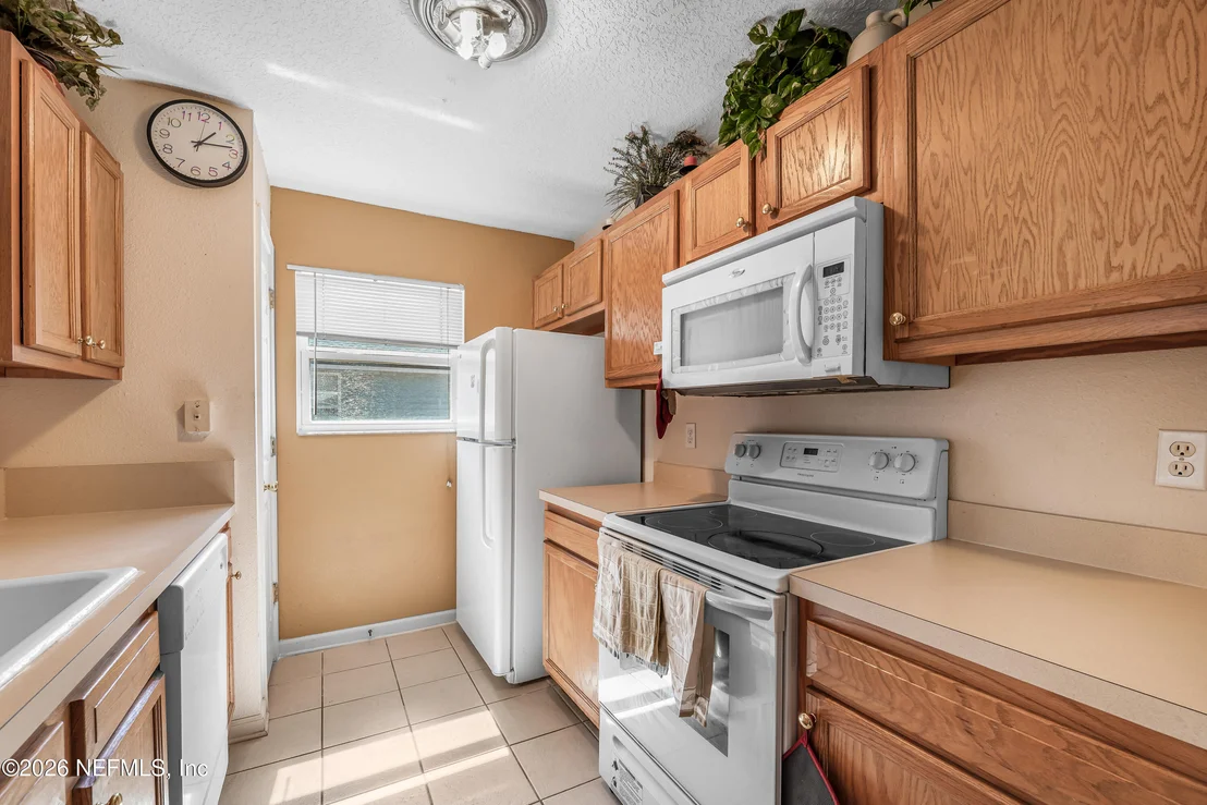 Photo of 705 OAK ARBOR Circle