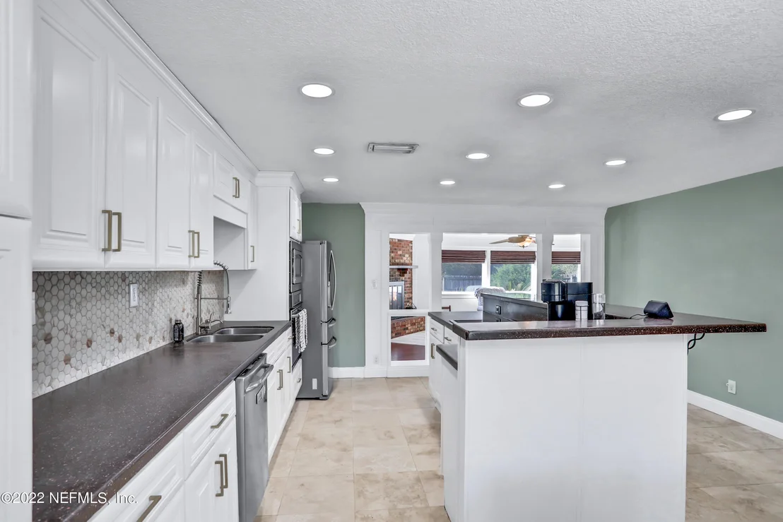 Photo of 204 SARA Drive
