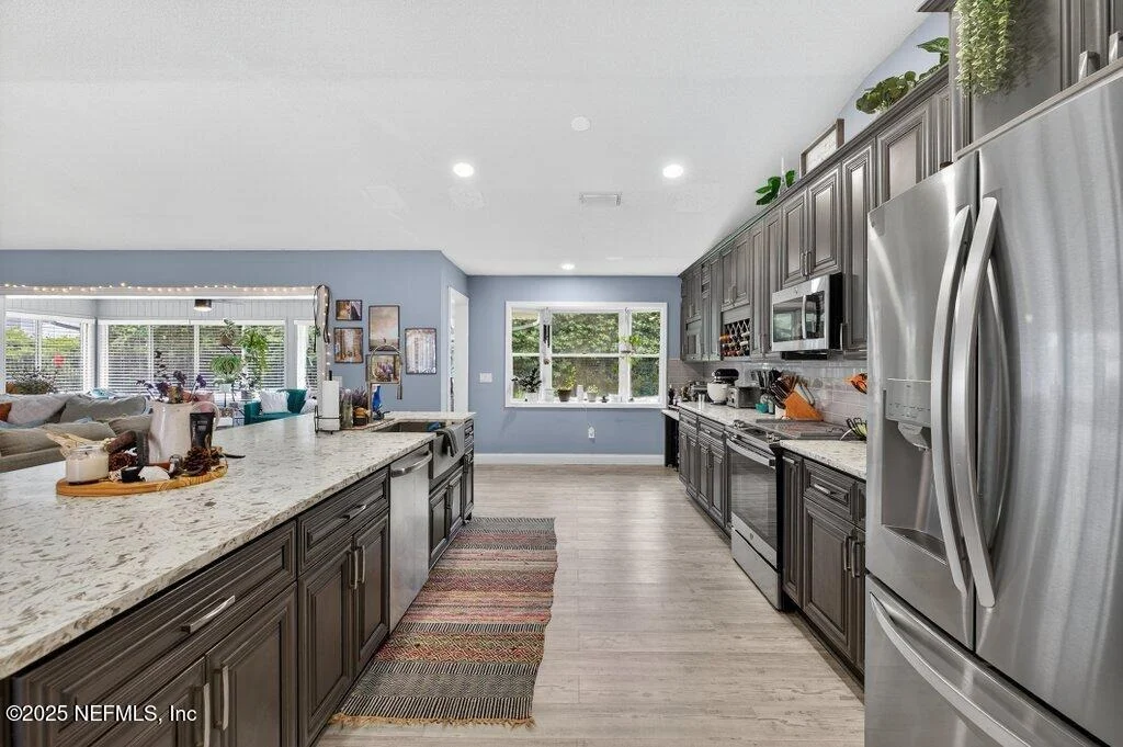 Photo of 7 WINTERBERRY Place