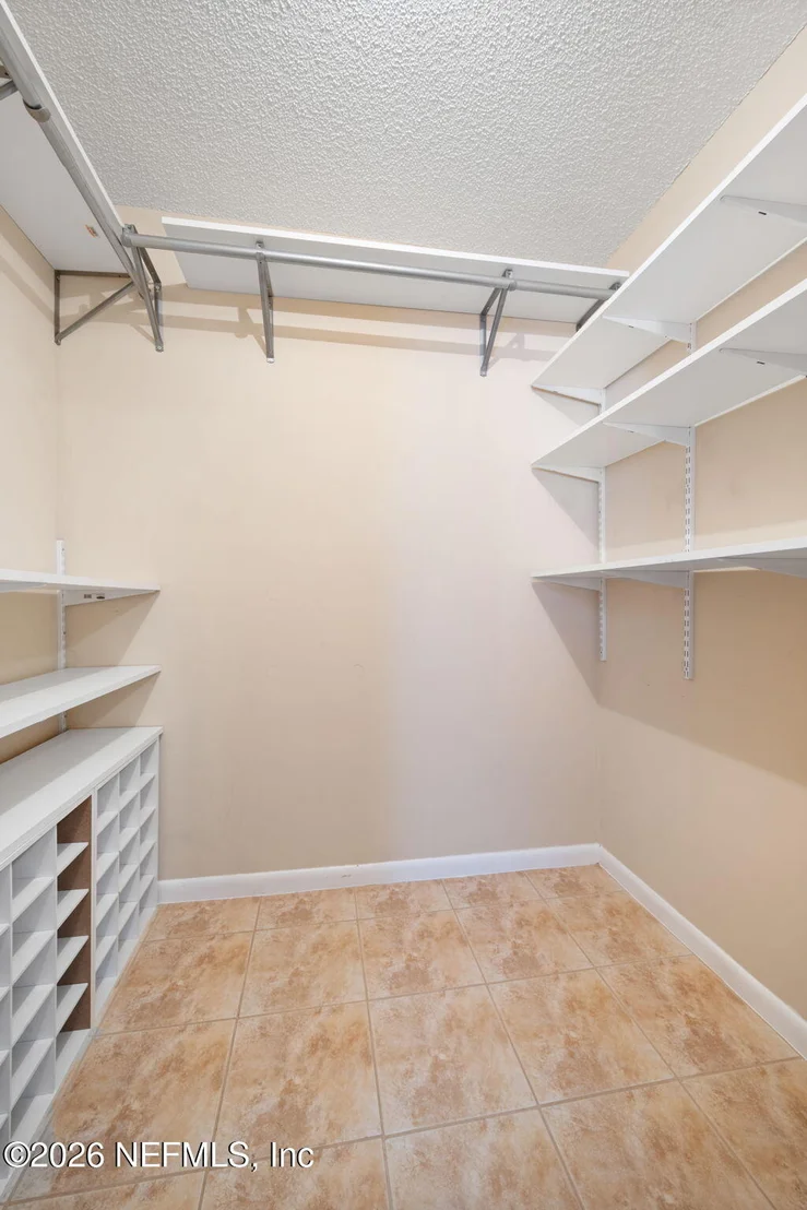 Photo of 8121 MORRISTOWN Trail