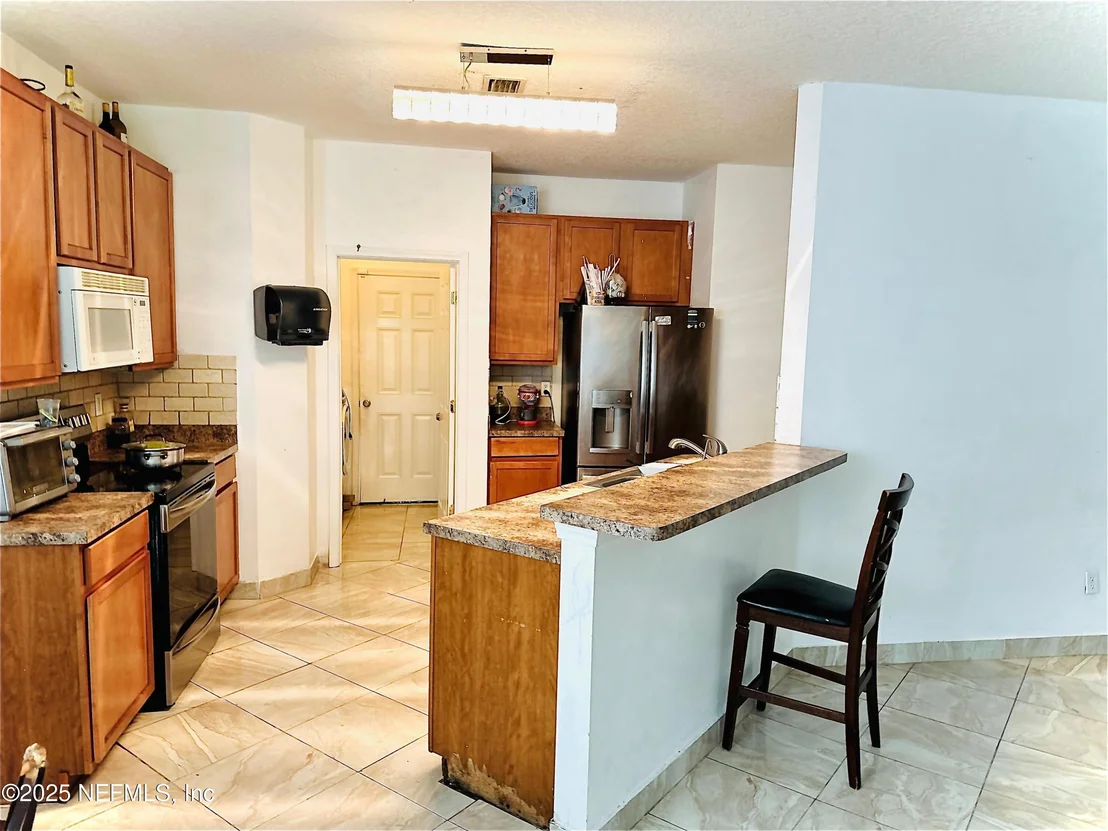 Photo of 351 SUMMIT Drive