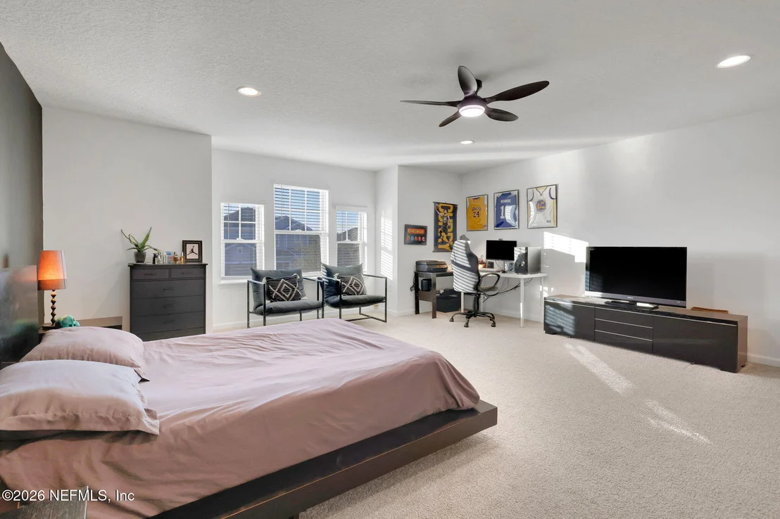 Photo of 523 WINDLEY Drive