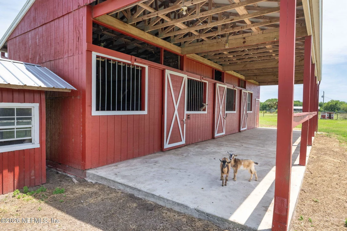 Photo of 8200 MORRISON Road