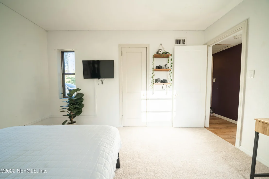 Photo of 5146 ADMIRAL Drive