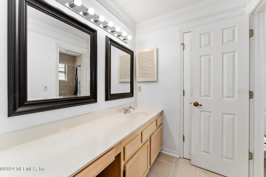 Photo of 12595 FISH HAWK Lane