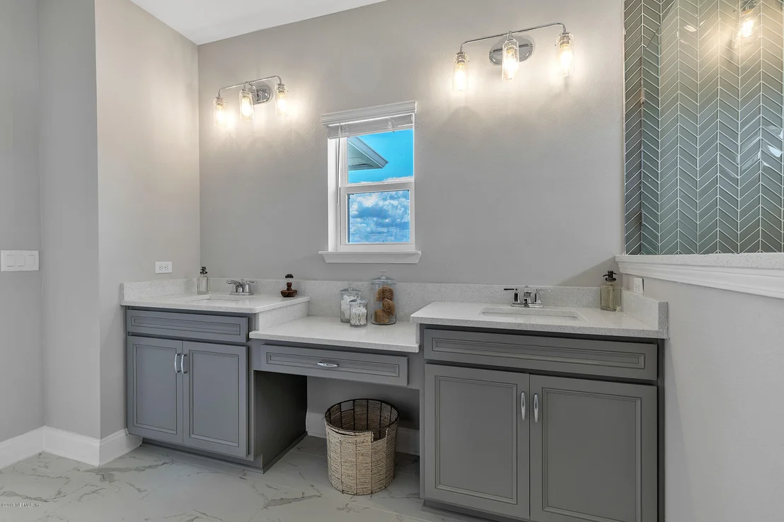 Photo of 266 HOLLY FOREST Drive