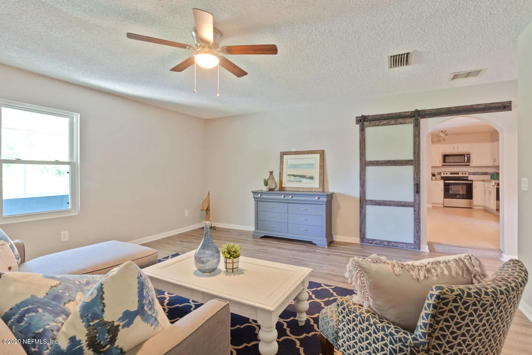 Photo of 3302 COUNTY ROAD 218