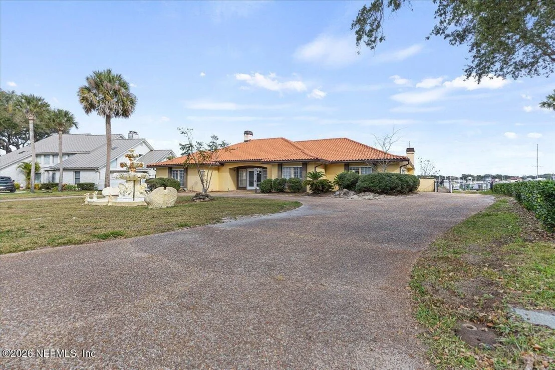 Photo of 5043 MARINERS POINT Drive