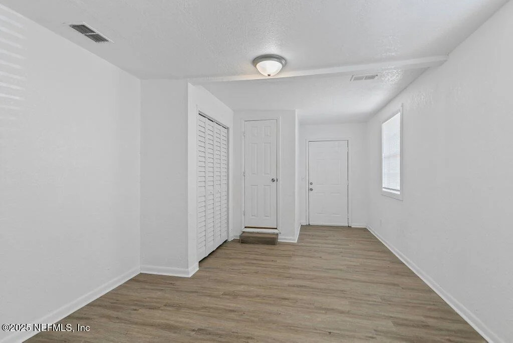 Photo of 2864 LEONID Road