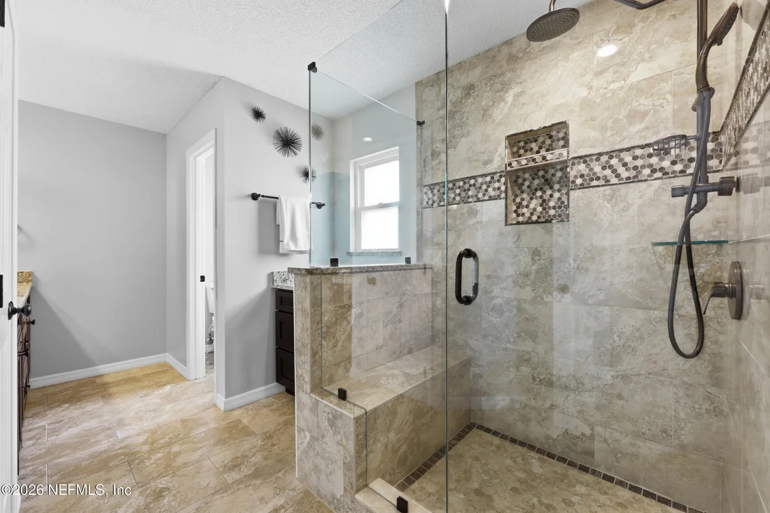 Photo of 2103 FOREST GATE Drive W