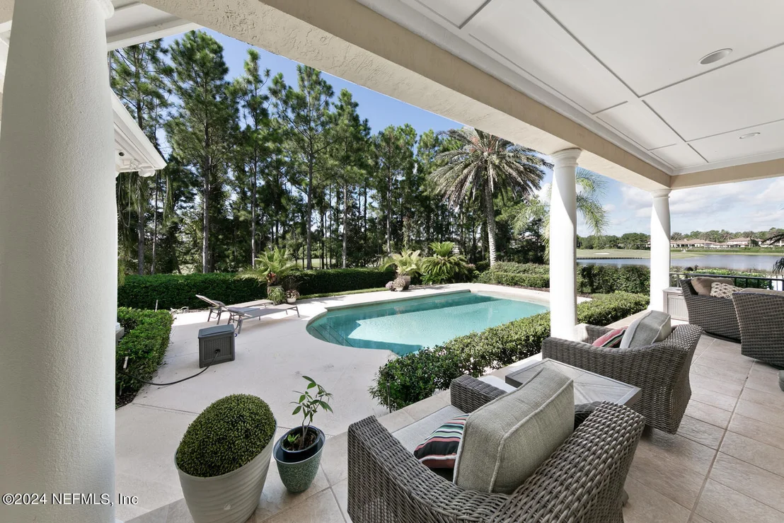 Photo of 752 PROMENADE POINTE Drive
