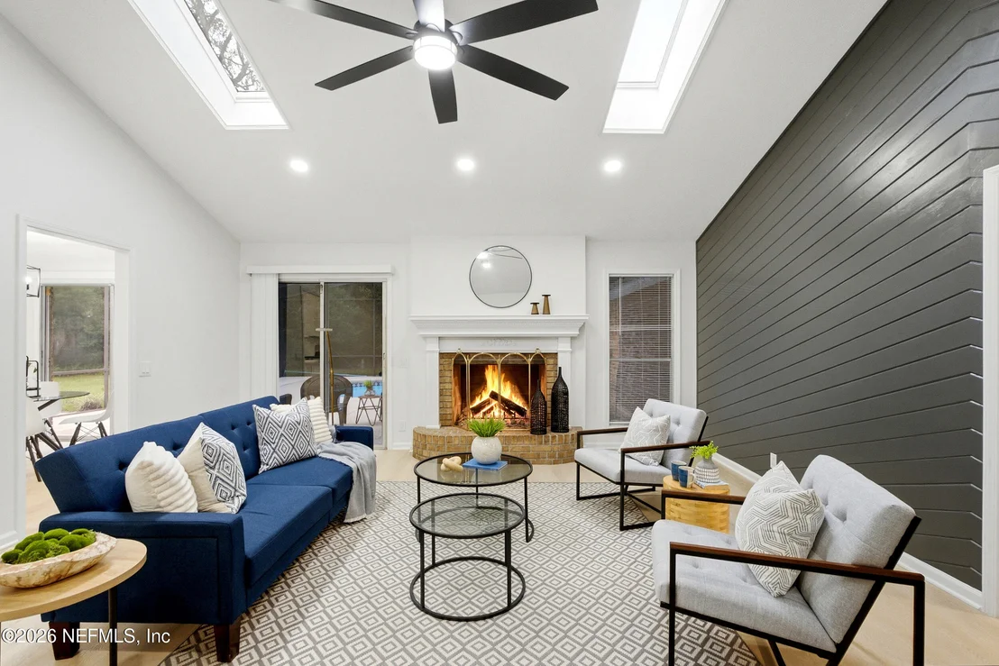 Photo of 4375 MAYWOOD Drive