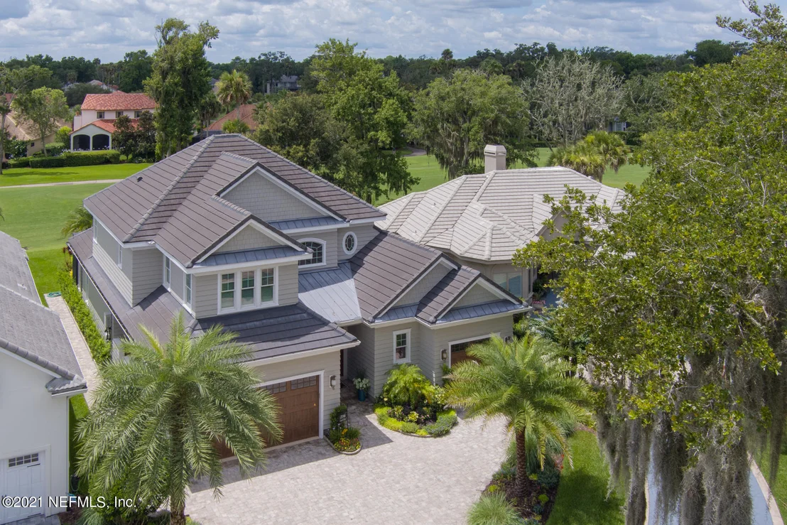 Photo of 236 LAUREL Lane
