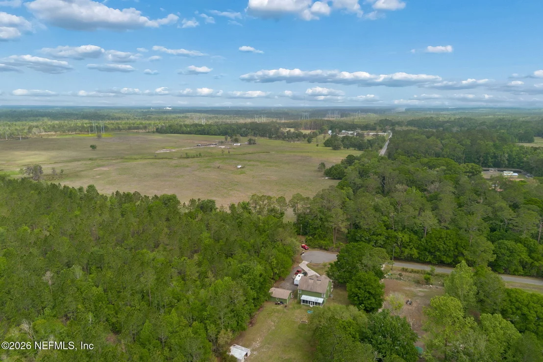Photo of 18098 WELLS Road
