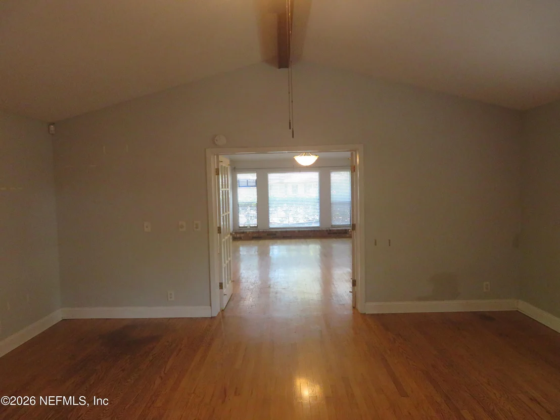 Photo of 5302 HICKSON Road