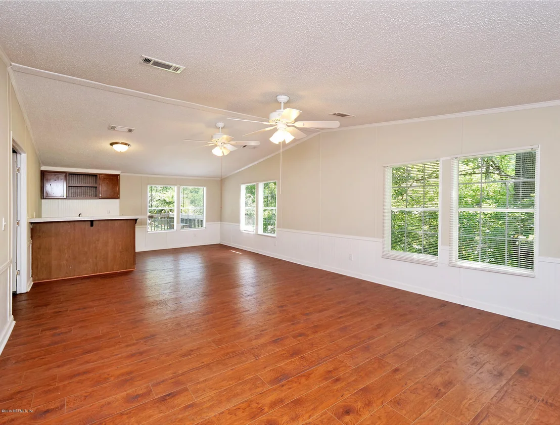 Photo of 7304 BOWDEN Circle