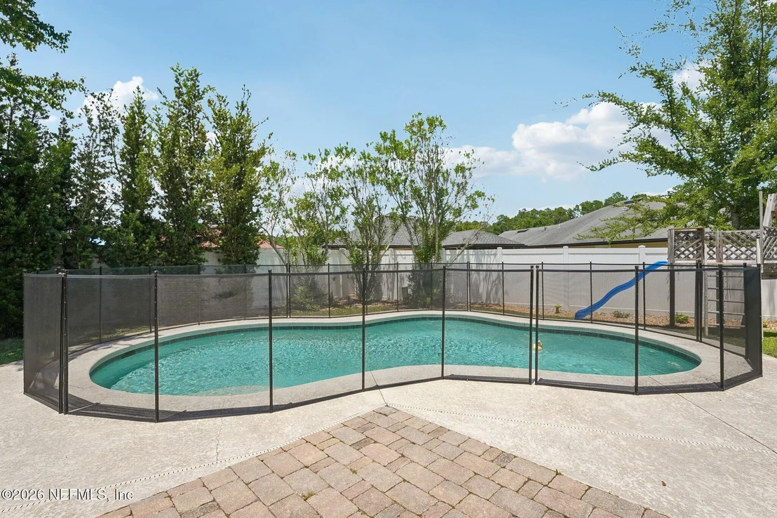 Photo of 96398 COMMODORE POINT Drive