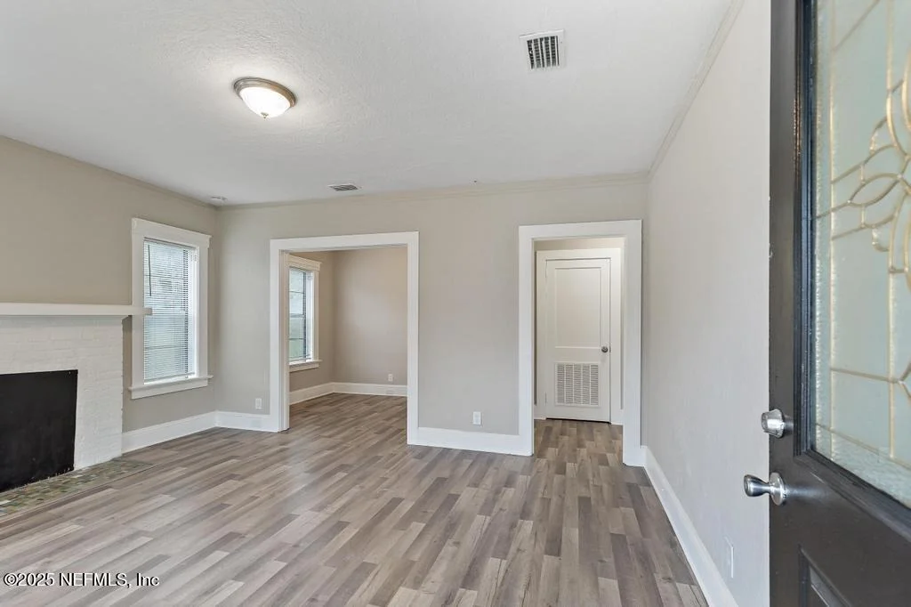 Photo of 410 DEMPER Drive