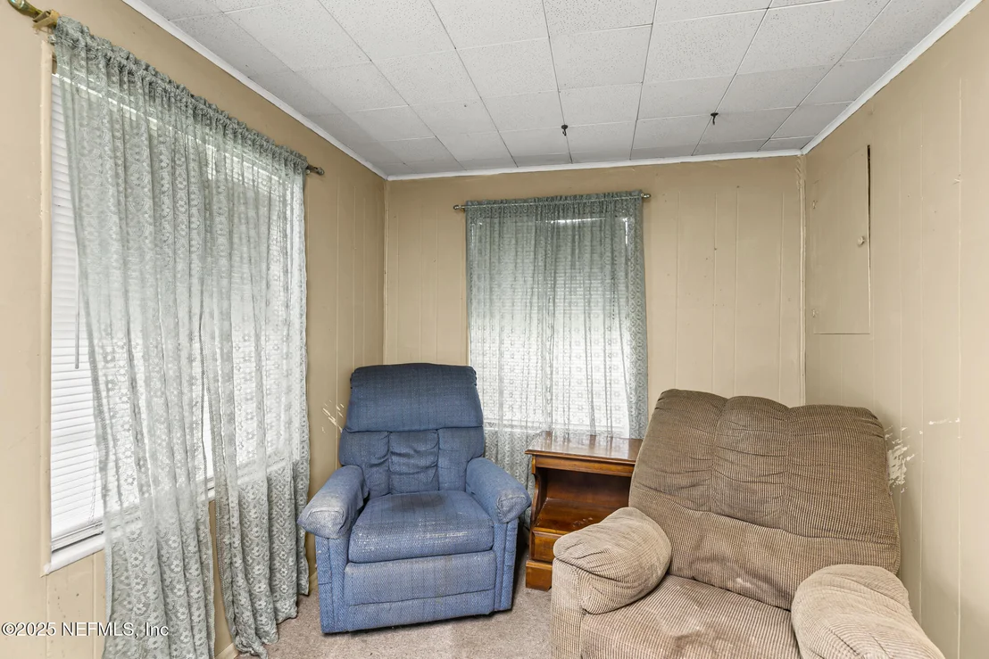 Photo of 44125 JARRETT Road