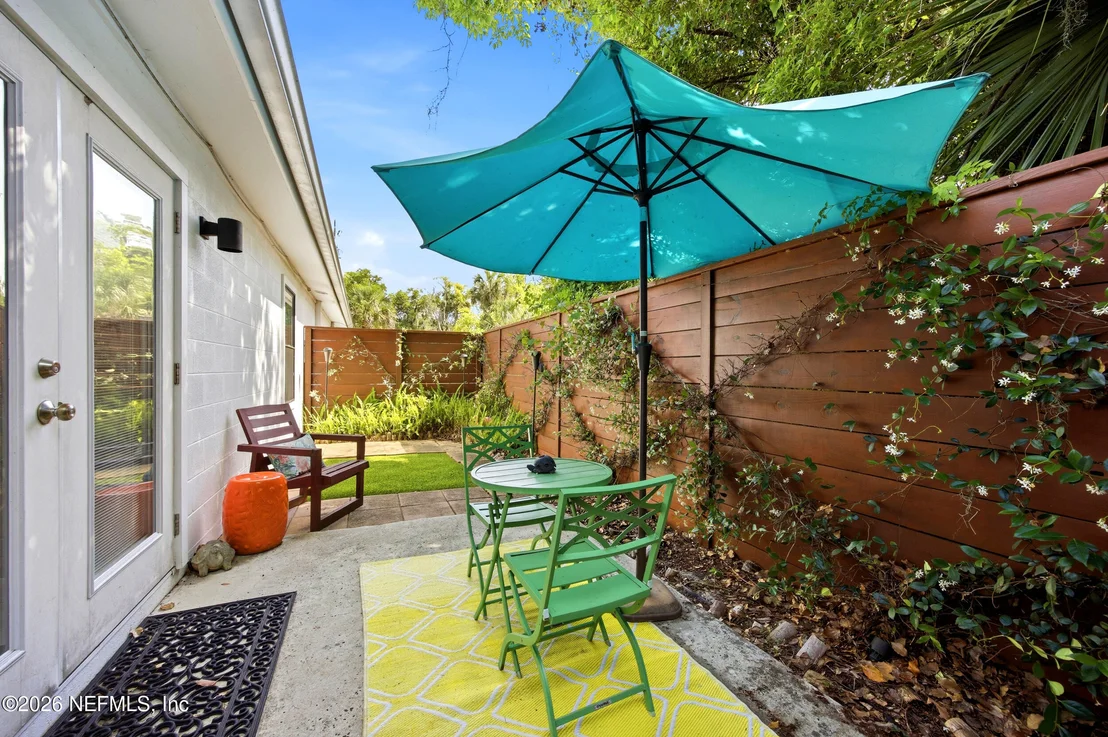 Photo of 580 WHITE Street