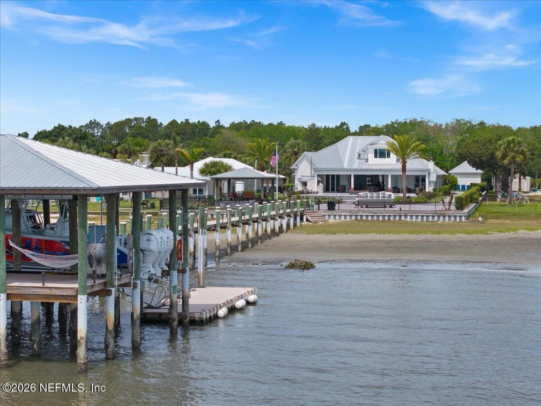 Photo of 9136 HECKSCHER Drive
